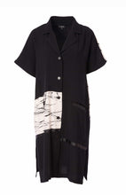 Load image into Gallery viewer, Coat with contrast Jacquard