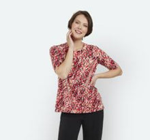 Lade das Bild in den Galerie-Viewer, Brandtex multicolour abstract print top