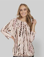 Load image into Gallery viewer, Signature blurred abstract print top