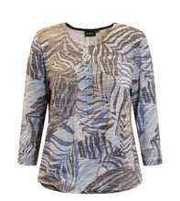 Load image into Gallery viewer, Brandtex graphic leaf print top