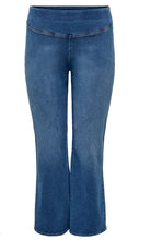 Load image into Gallery viewer, Only Carmakoma Flared Denim jeans