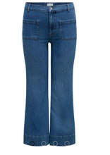 Cargar imagen en el visor de la galería, Only Carmakoma high waist flared fit jeans
