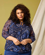 Cargar imagen en el visor de la galería, Zhenzi Keara floral print blouse tops