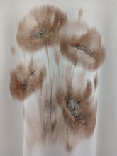 Load image into Gallery viewer, Signature floral mofit print tops