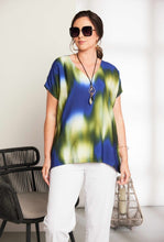 Load image into Gallery viewer, Ora Blurred Multi colour print top