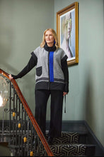 Load image into Gallery viewer, Ora sleeveless wool mix jacket