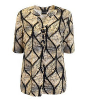 Lade das Bild in den Galerie-Viewer, Brandtex Graphic pattern print tops