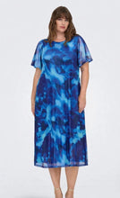 Load image into Gallery viewer, Only Carmakoma Carforest royal blue abstract print dress