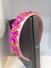 Load image into Gallery viewer, Floral design Gem hairbands
