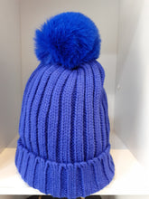 Load image into Gallery viewer, Knitted fleece lined bobble hats
