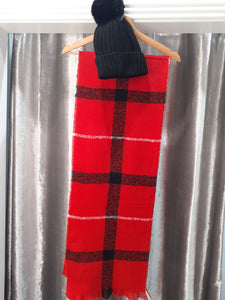 Cable knit bobble hat and Checked scarf set