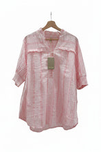 Cargar imagen en el visor de la galería, Cassiopeia checked short sleeves  blouse tops
