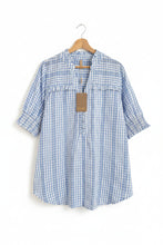 Cargar imagen en el visor de la galería, Cassiopeia checked short sleeves  blouse tops
