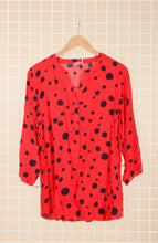 Load image into Gallery viewer, Abstract polka dot blouse tops
