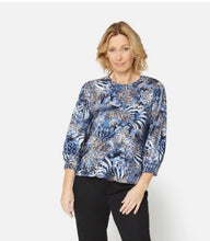 Load image into Gallery viewer, Brandtex blue abstract pattern top
