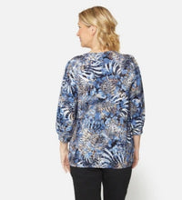 Load image into Gallery viewer, Brandtex blue abstract pattern top
