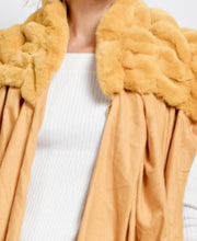 Load image into Gallery viewer, Faux fur Collar scarves
