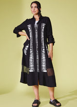 Load image into Gallery viewer, Ora black &amp; white shirt dress
