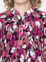 Load image into Gallery viewer, Brandtex pink floral print top
