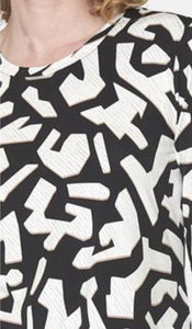 Brandtex black & off white pattern top