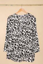 Load image into Gallery viewer, Noreen abstract pattern blouse tops
