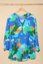 Load image into Gallery viewer, &quot;Anne&quot; abstract print blouse Tops
