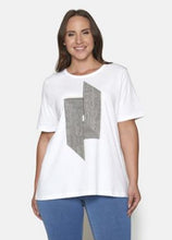 Load image into Gallery viewer, Ciso cotton T-shirt with motif
