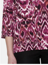 Load image into Gallery viewer, Brandtex abstract pattern print tops
