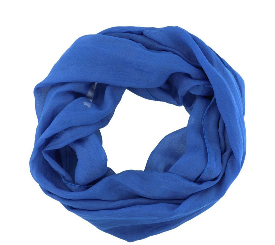 The Pia plain snoods