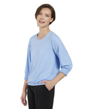 Lade das Bild in den Galerie-Viewer, Brandtex blue 3/4 sleeve top
