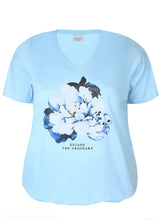 Load image into Gallery viewer, Zhenzi floral motif t-shirts
