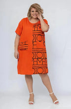 Load image into Gallery viewer, Script effect print dresses

