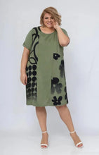 Load image into Gallery viewer, Floral print effect dresses
