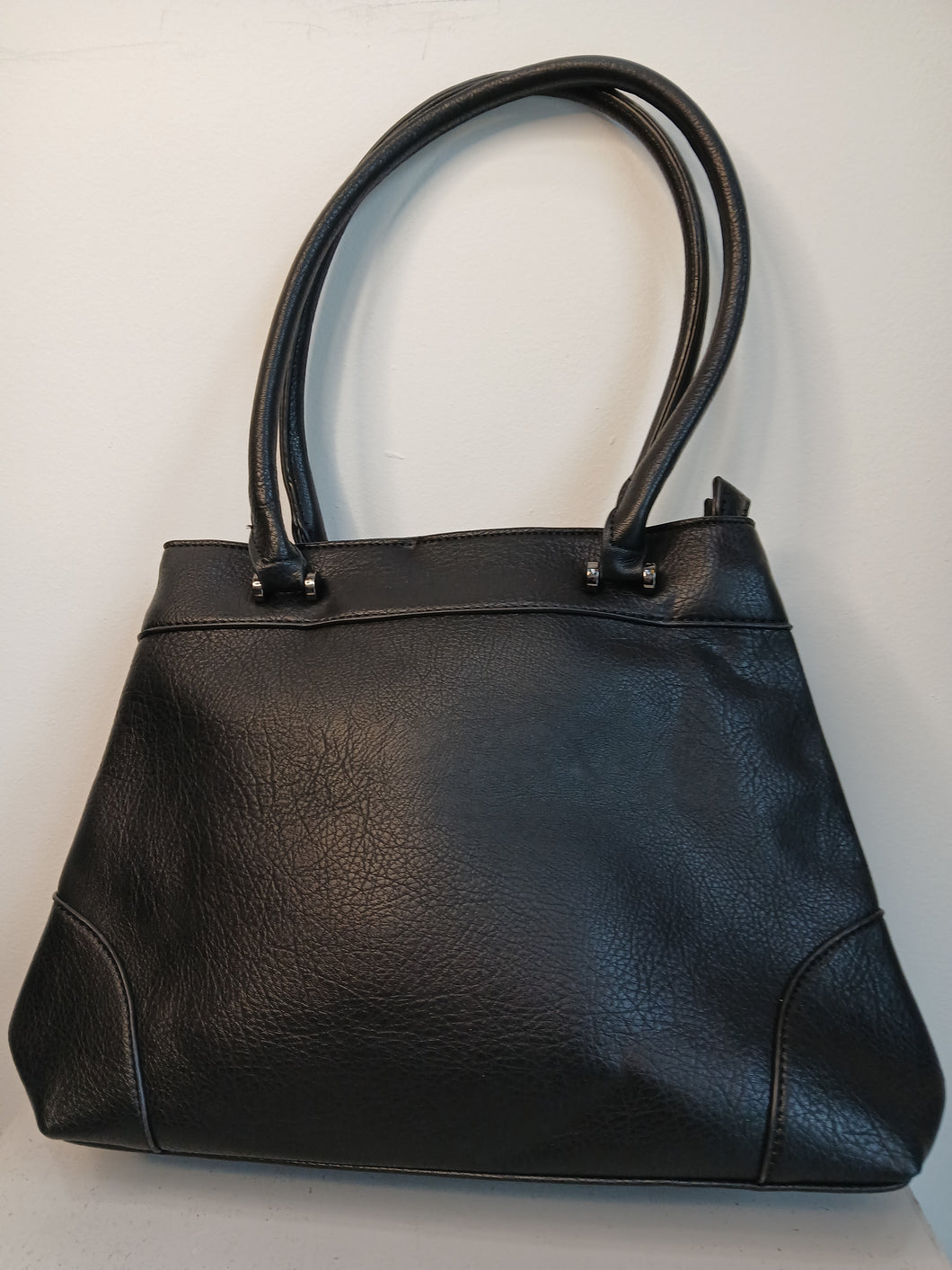 The Jordan shoulder bags