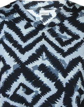 Load image into Gallery viewer, Zhenzi Sylva graphic print pattern Tops
