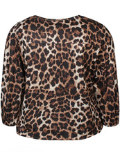 Load image into Gallery viewer, Zhenzi animal pattern print top
