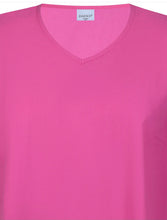 Load image into Gallery viewer, Zhenzi Amin V neckline T-shirts
