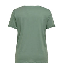 Lade das Bild in den Galerie-Viewer, Only Carmakoma Khaki green T-shirt
