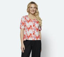 Load image into Gallery viewer, Signature abstract pattern print top
