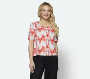 Signature abstract pattern print top