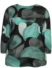 Lade das Bild in den Galerie-Viewer, Zhenzi Aisha  abstract print top
