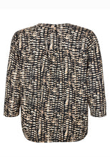 Load image into Gallery viewer, Brandtex pebble abstract print tops
