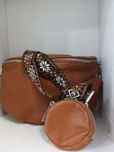 Charger l'image dans la galerie, The Brid Crossover bags with coin purse
