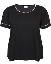 Load image into Gallery viewer, Zhenzi Cotton t-shirts with white borders
