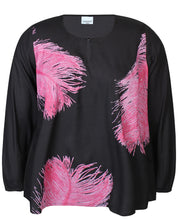 Load image into Gallery viewer, The Zhenzi Vada feather print top
