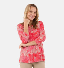 Load image into Gallery viewer, Brandtex Coral abstract print top
