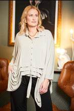 Load image into Gallery viewer, Ora two piece light jacket and cami
