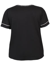 Load image into Gallery viewer, Zhenzi Cotton t-shirts with white borders
