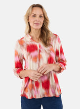 Load image into Gallery viewer, Signature 3/4 sleeve abstract print tops
