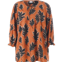 Load image into Gallery viewer, Gozzip Giben leaf print top
